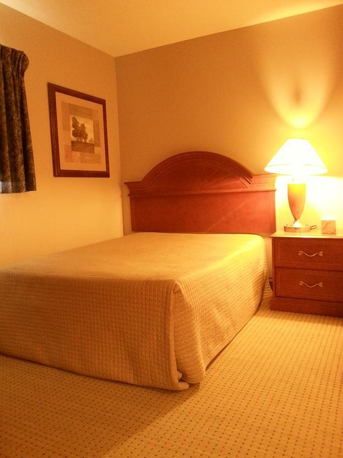 Cudworth Motor Inn Ruang foto