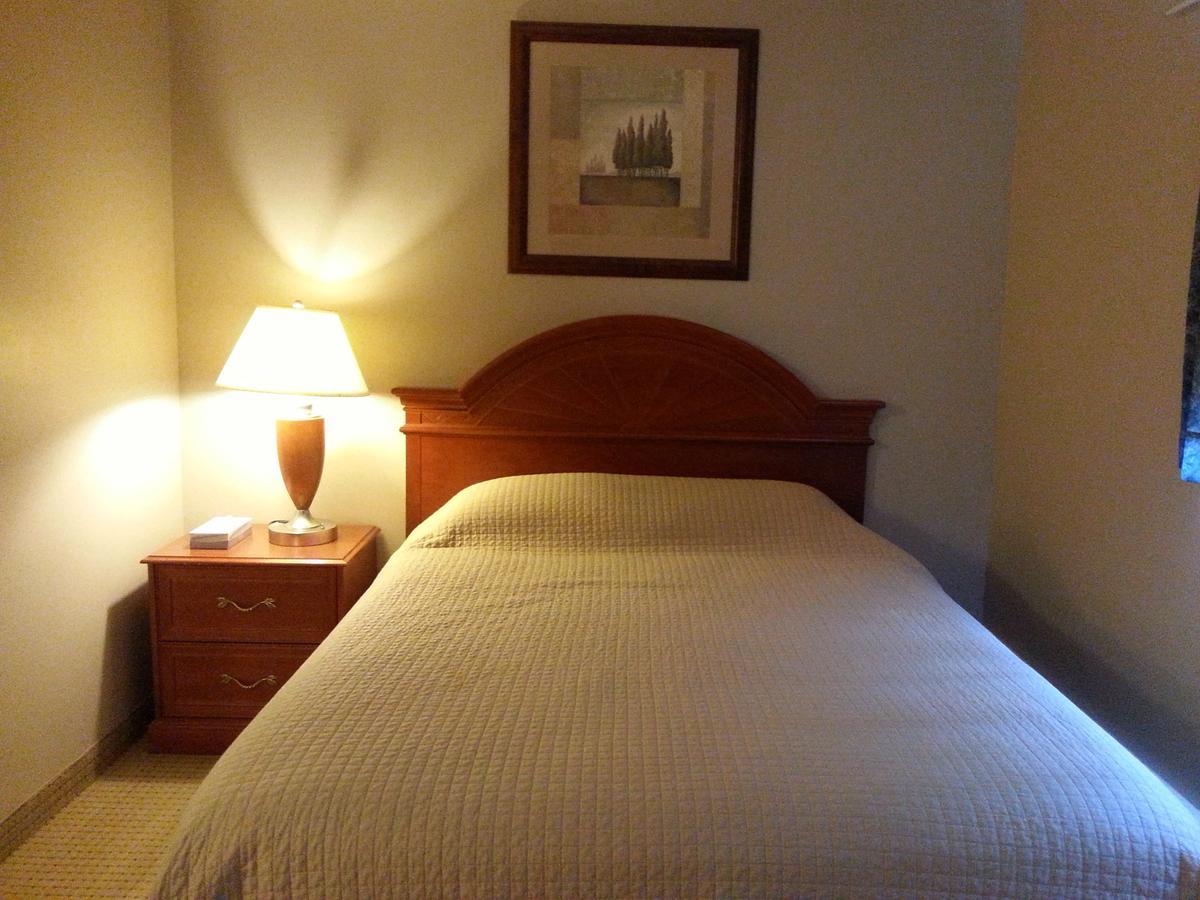 Cudworth Motor Inn Ruang foto