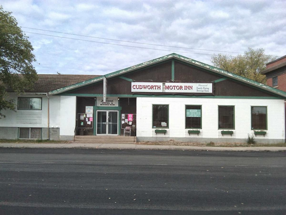 Cudworth Motor Inn Bagian luar foto